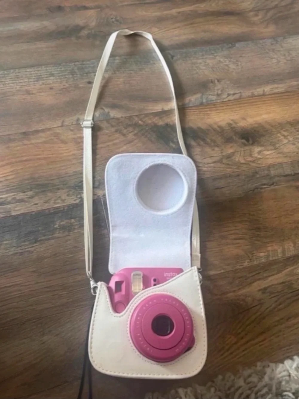 Fujifilm Instax Mini 8 Instant Camera - Hot Pink
